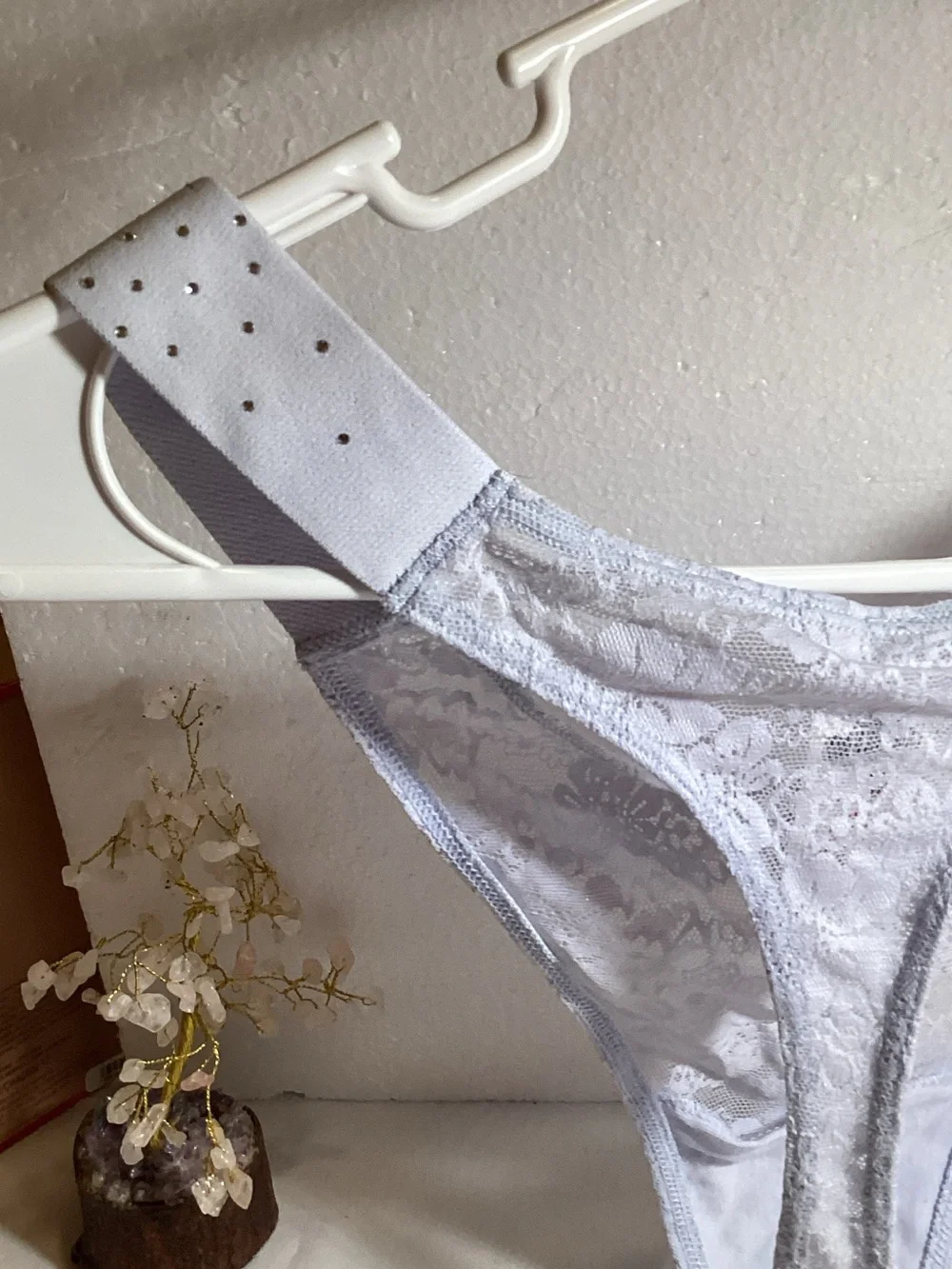 PINK Victoria's Secret Lace High-Cut Thong Panty - Light Gray